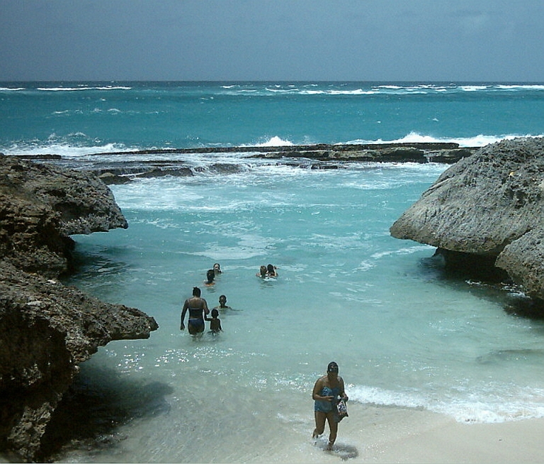 Barbados-Sharks_hole(1)